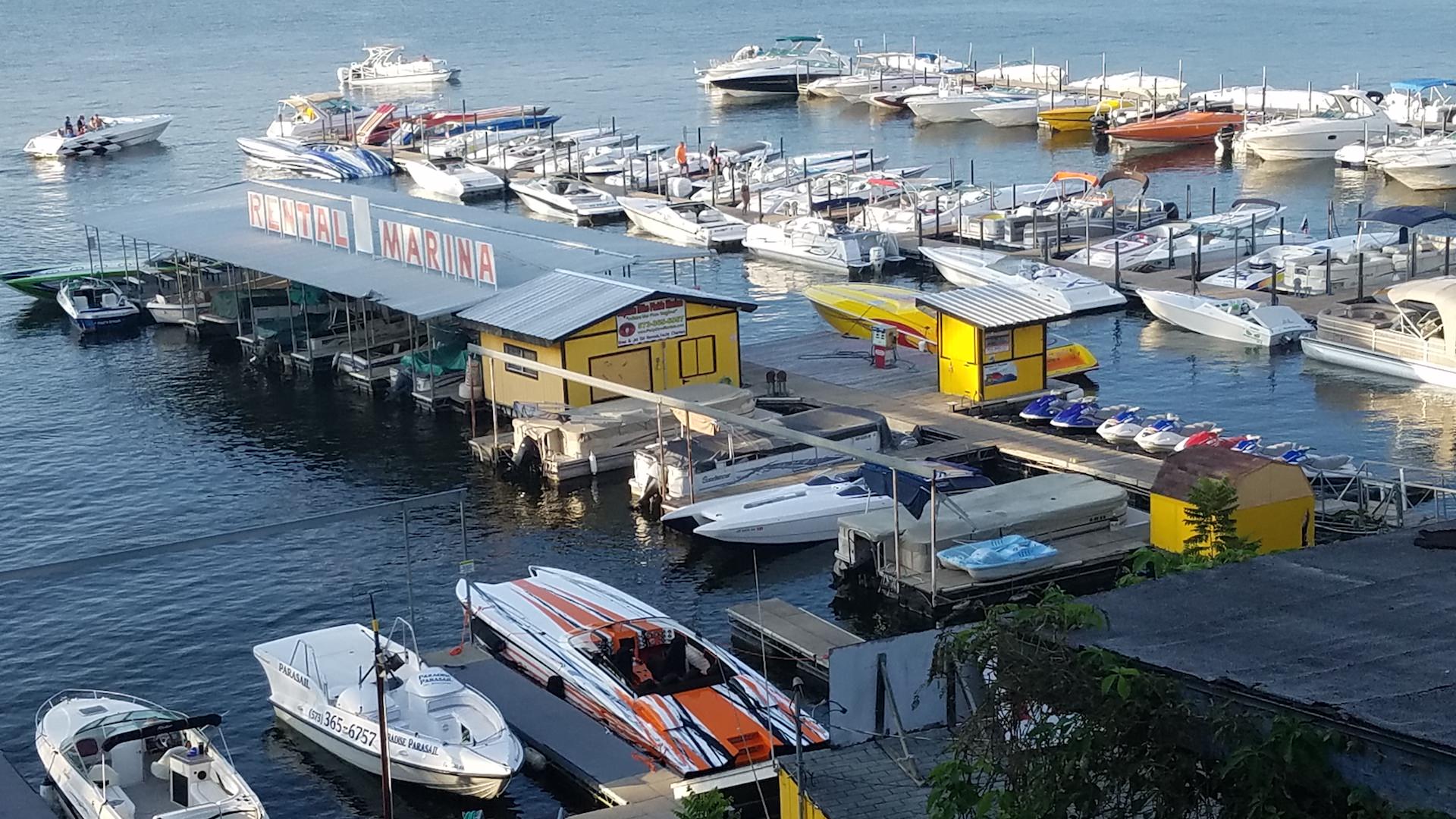 Boat Rentals Lake of the Ozarks LOTO Boat Rental Tritoons